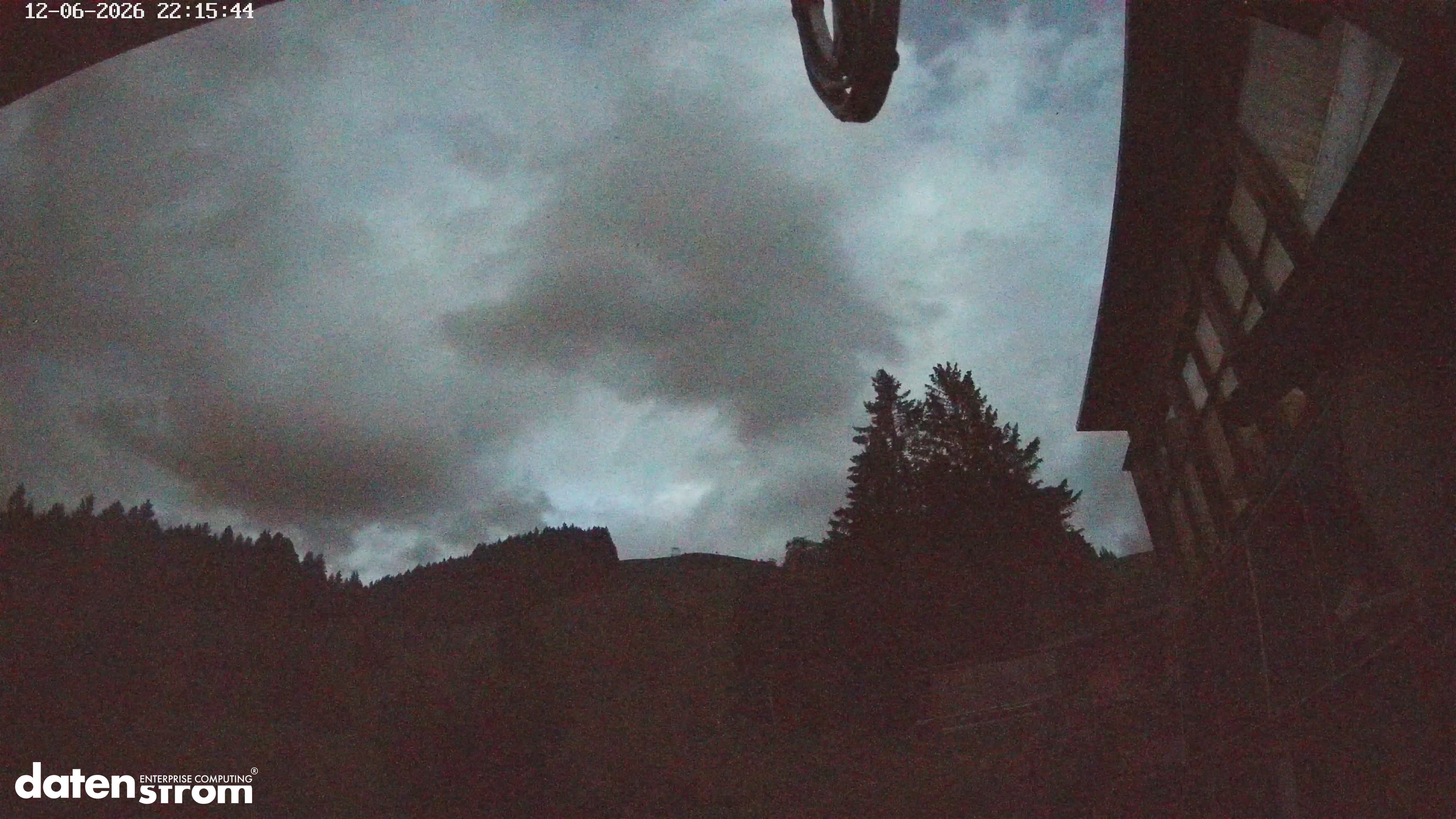 22:25