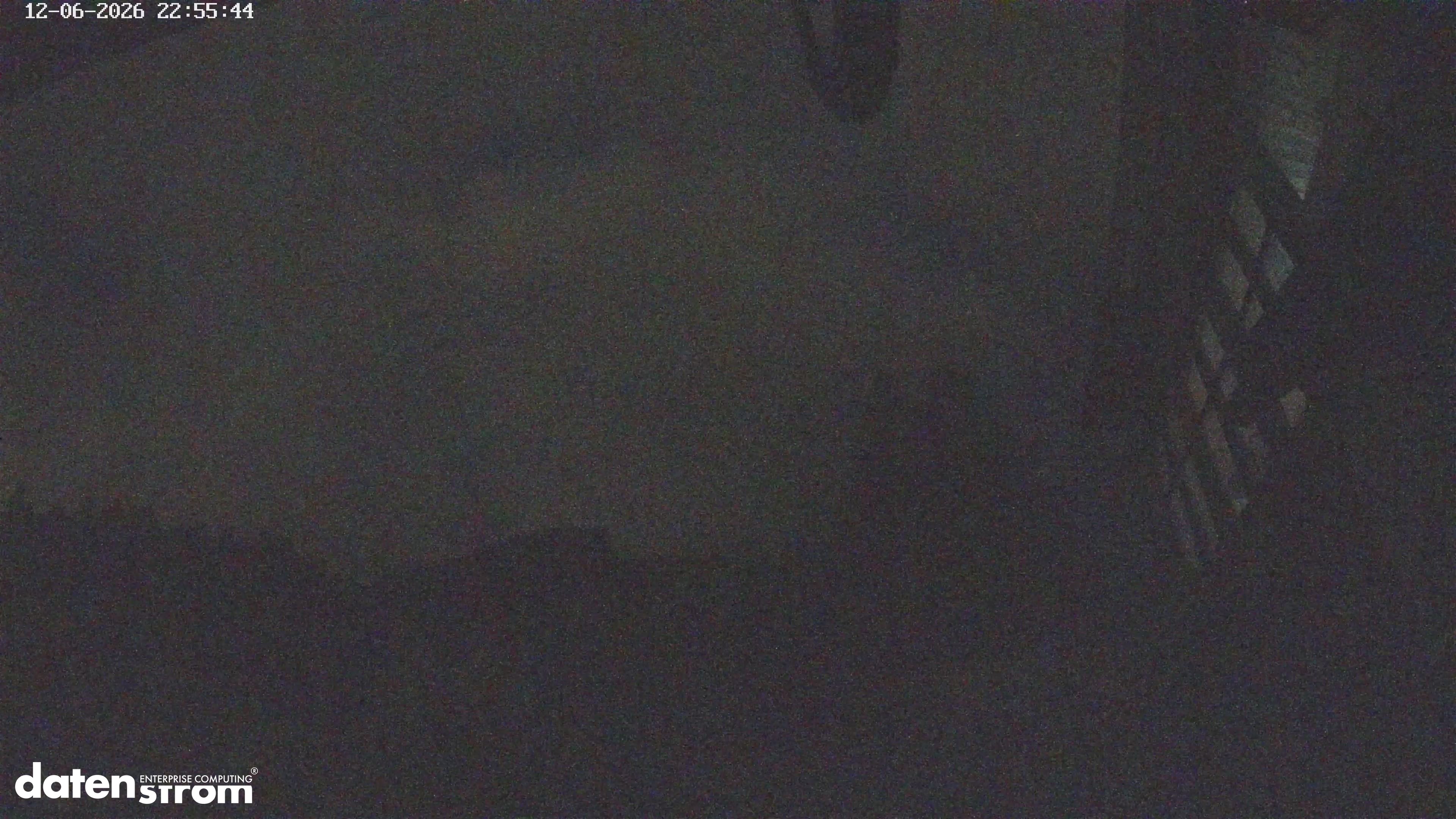 23:05