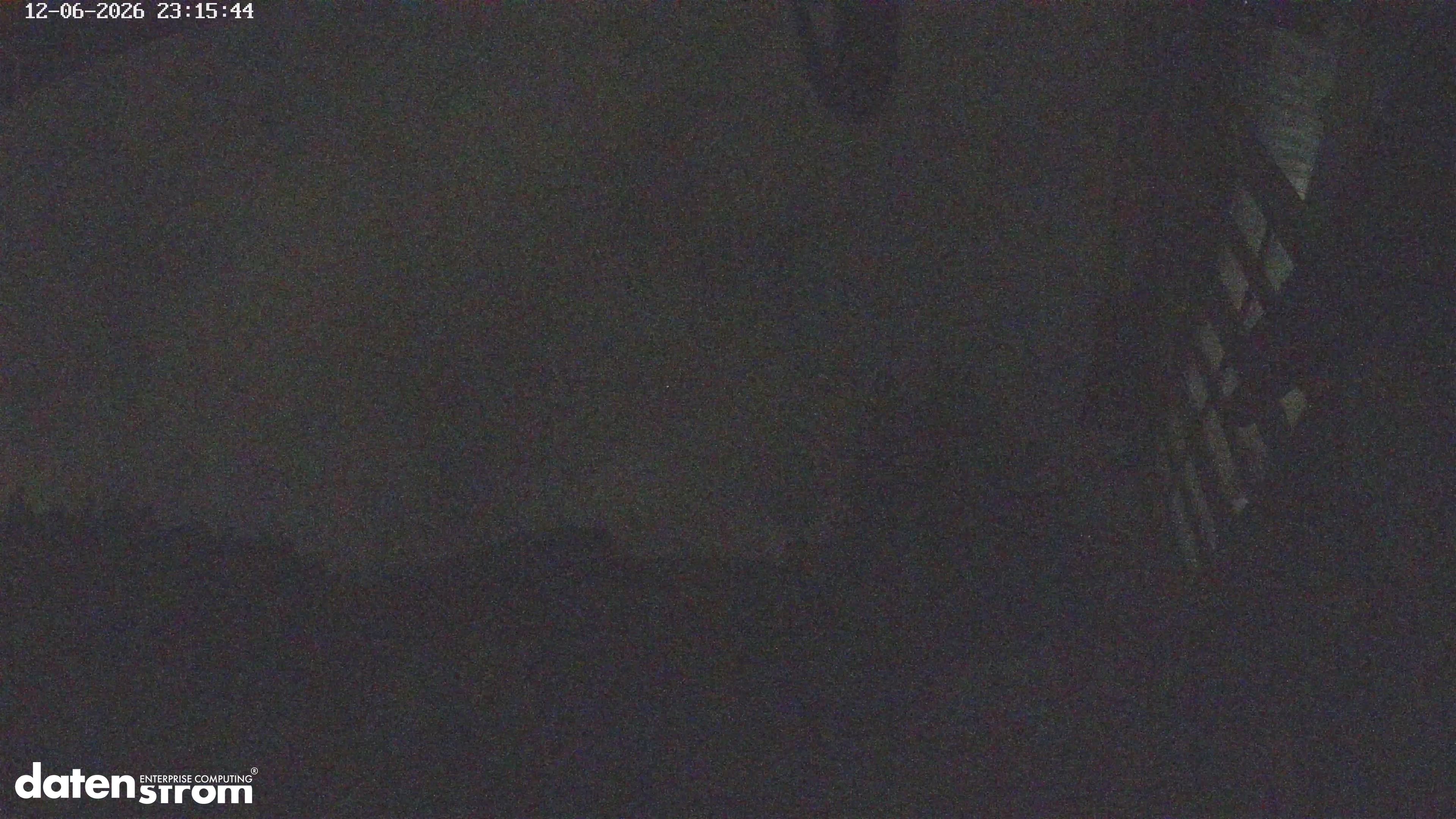 23:25
