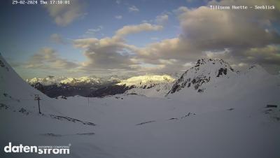 Tilisuna Hütte – Seeblick