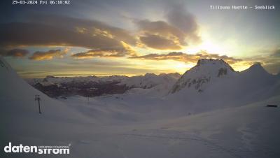 Tilisuna Hütte – Seeblick