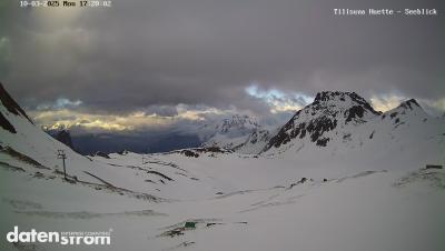 Tilisuna Hütte – Seeblick