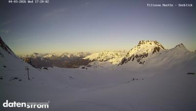 Tilisuna Hütte – Seeblick