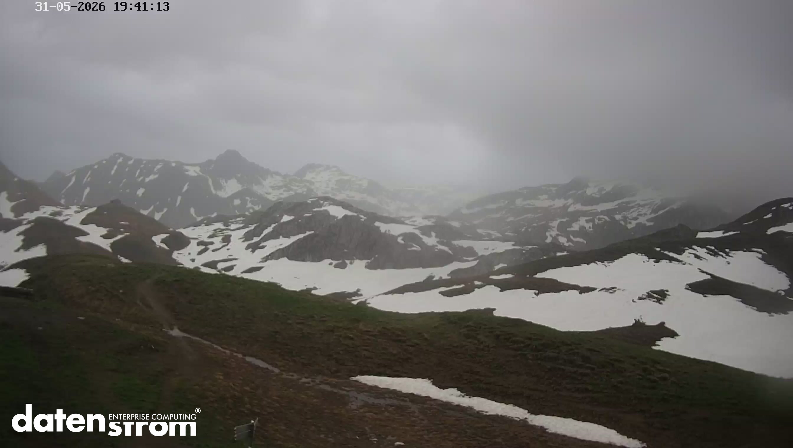 Tilisuna Hütte – Weissplatte