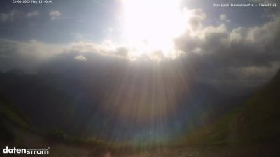 dramatic_clouds (0.96)